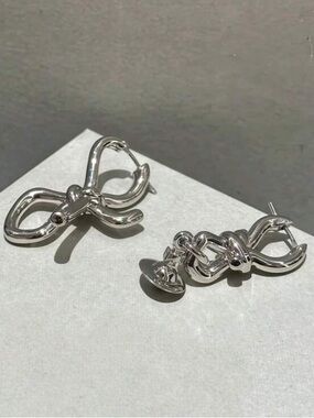 Vivienne Westwood Silver Sage Earrings
